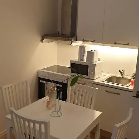 Cozy 1 Bedroom Apartment In Oslo Centrum Exterior photo